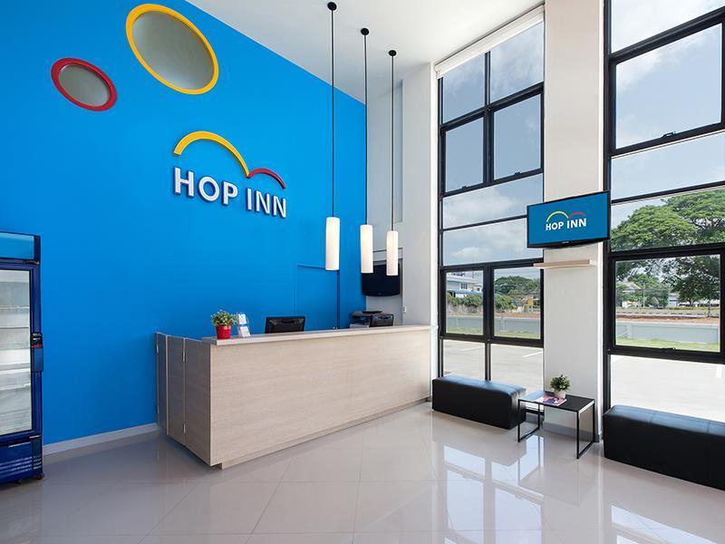 Hop Inn Накхон Си Тамарат Екстериор снимка
