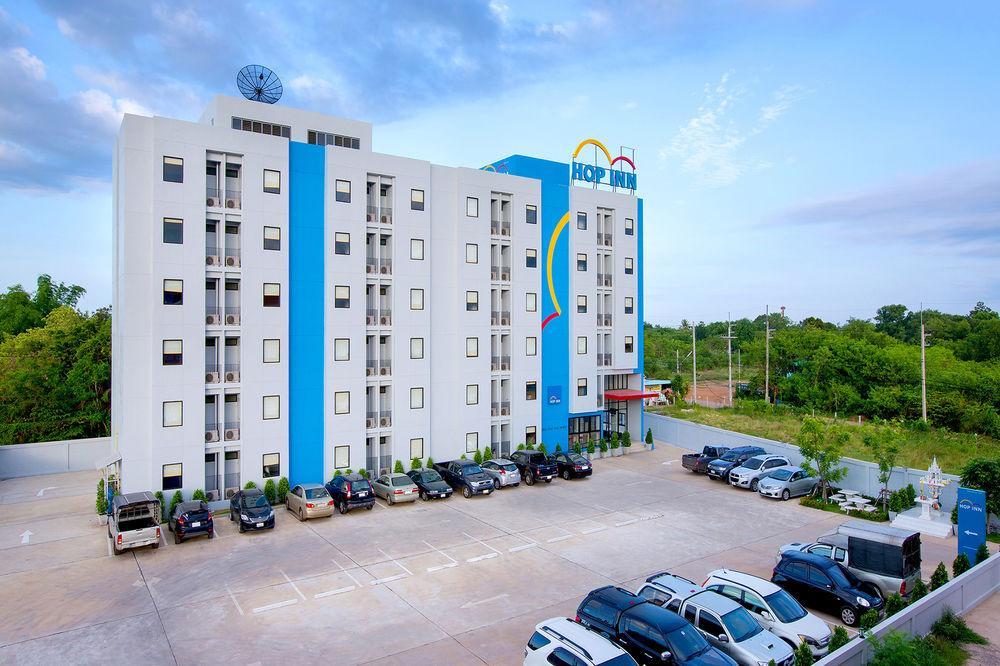 Hop Inn Накхон Си Тамарат Екстериор снимка